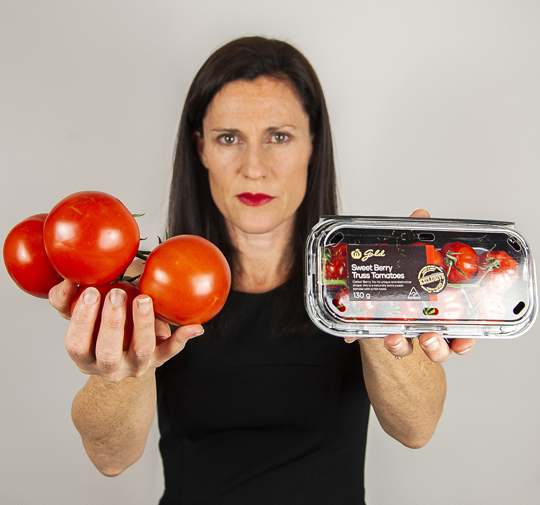 Anita Horan compares tomatoes